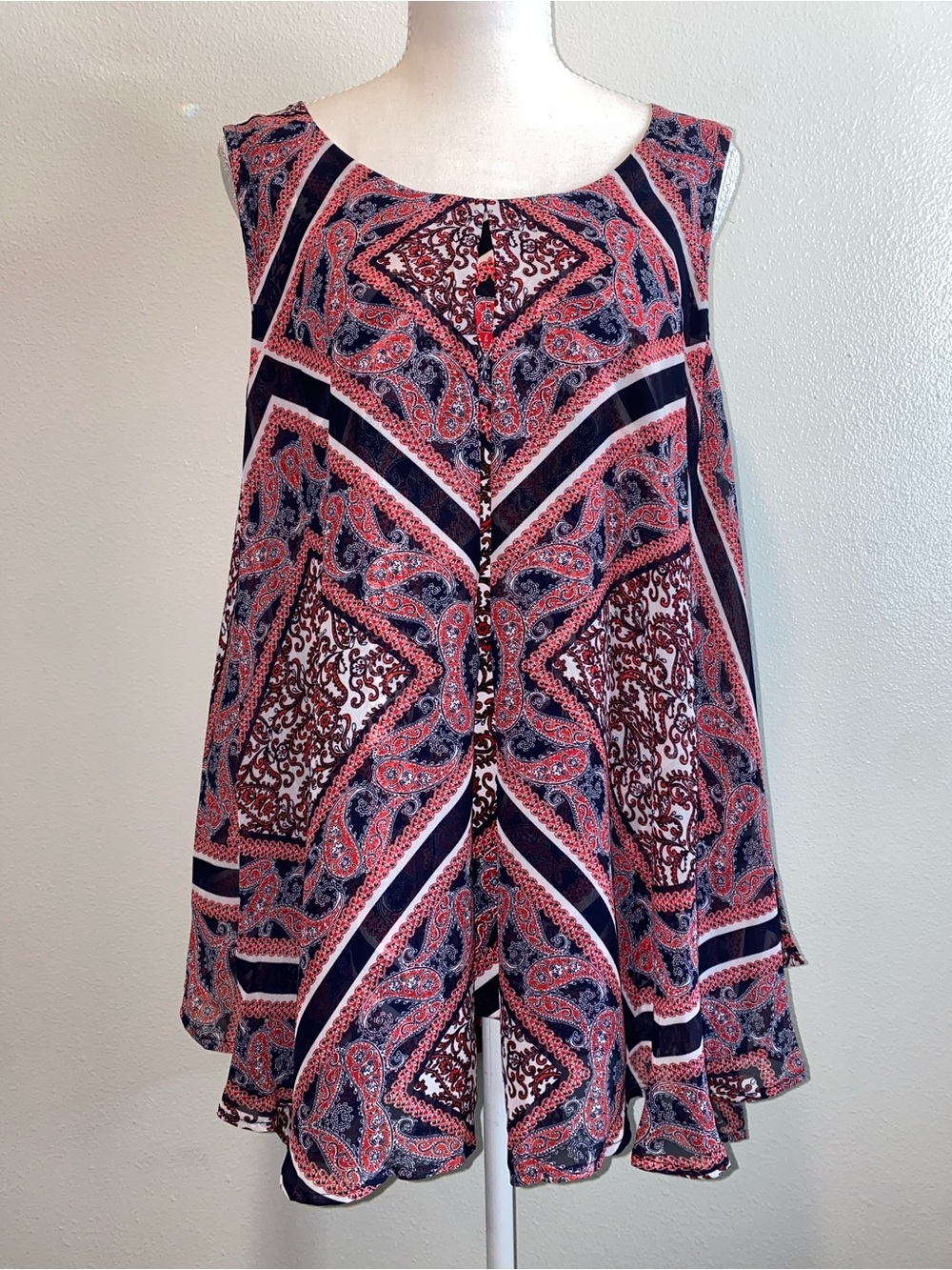 Westport 1962 Womens Large Paisley Sleeveless Layered Split Front Tunic Top L - Picture 8 of 8